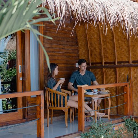 Sundi Ocean Bungalow By Abm Toyapakeh Εξωτερικό φωτογραφία
